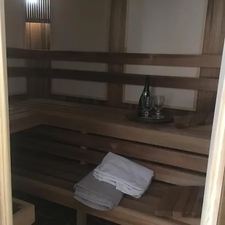 Case de vacanță Henye Homes Balatonhenye