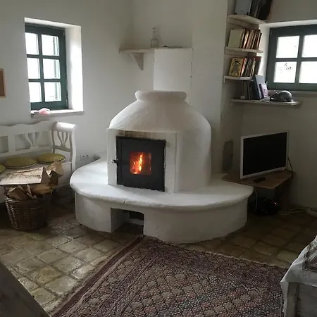 בית נופש Henye Homes Balatonhenye