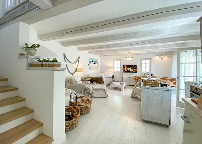 Semesterbostad Henye Homes Balatonhenye